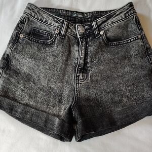Wild Fable Black Acid Wash Jean Shorts EUC High Waist Cuffed Shorts Size 0